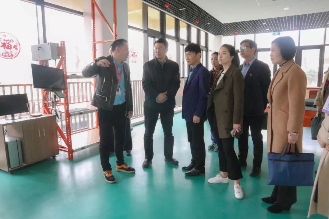 简讯 | 党建引领，助力企业发展！上海市委党校领导一行莅临宝开考察调研！